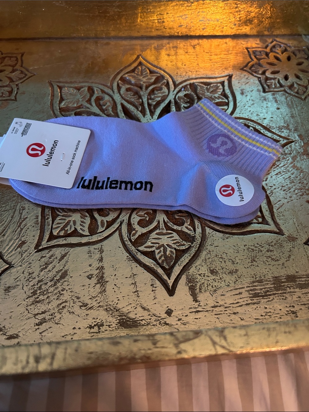 lululemon Women's Low-Cut Ankle socksSocks — Lavender with yellow  white spripes